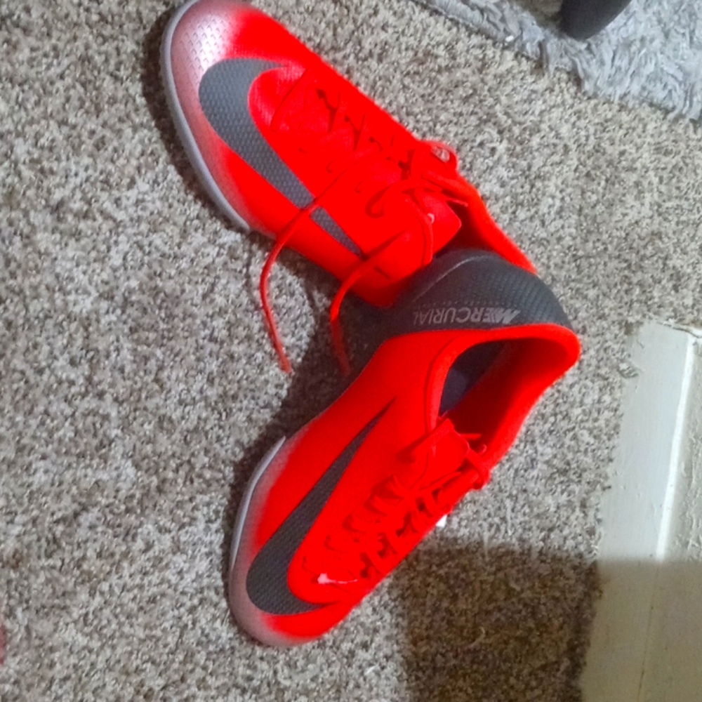 Womens sneakers